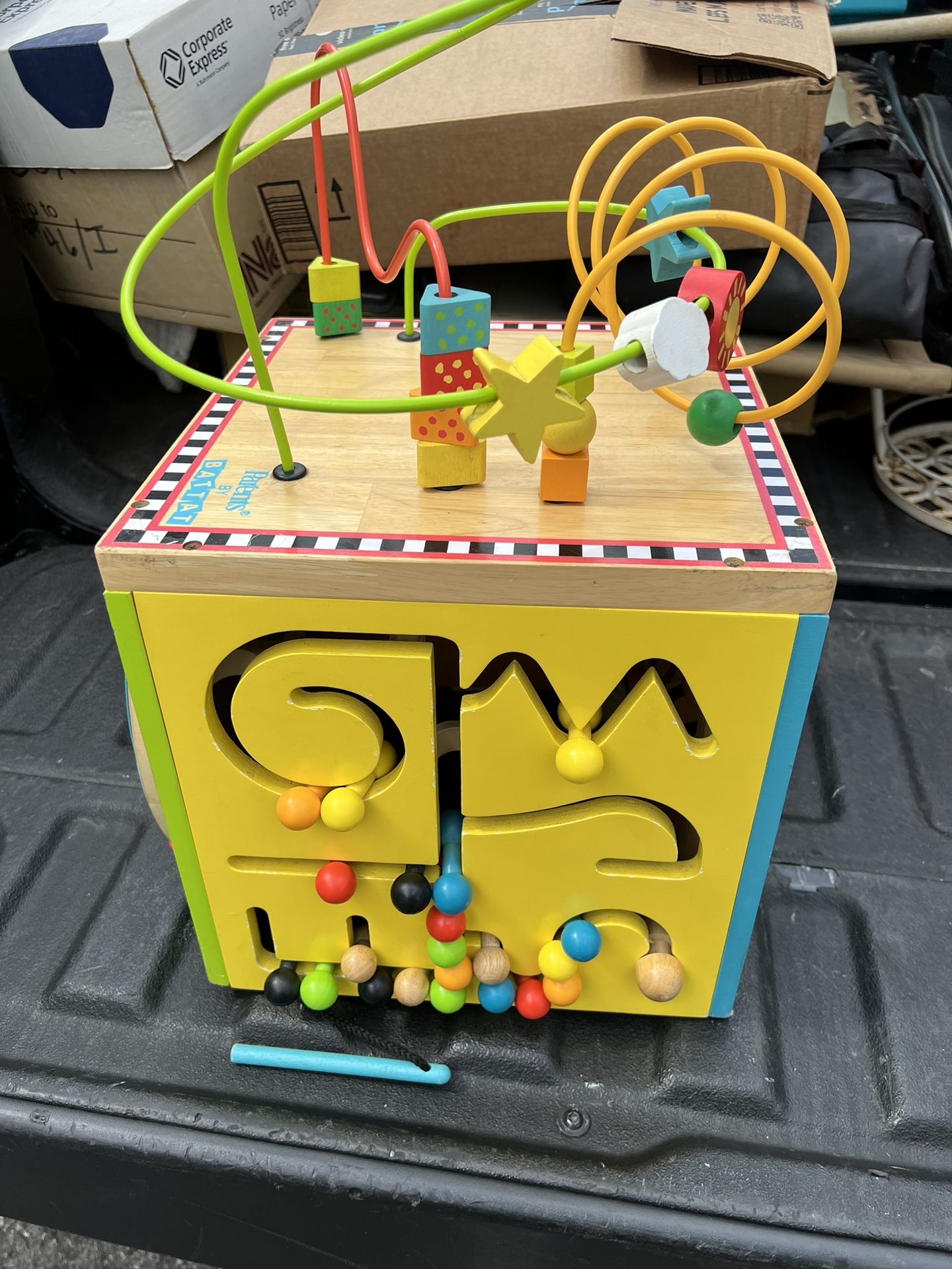 PARENTS BY BATTAT PLAYSET EDUCATIONAL WOODEN TODDLER MAZE ACTIVITY CUBE 19" TALL