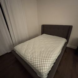 Modern Upholstered Full Bed Frame & Matress - Like New! 🛏️
