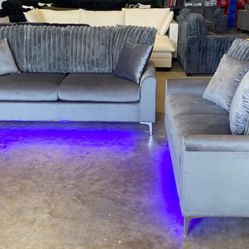 New Sofa & Loveseat