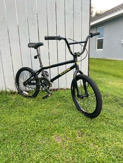 Free Agent Rockstar BMX Bike like new
