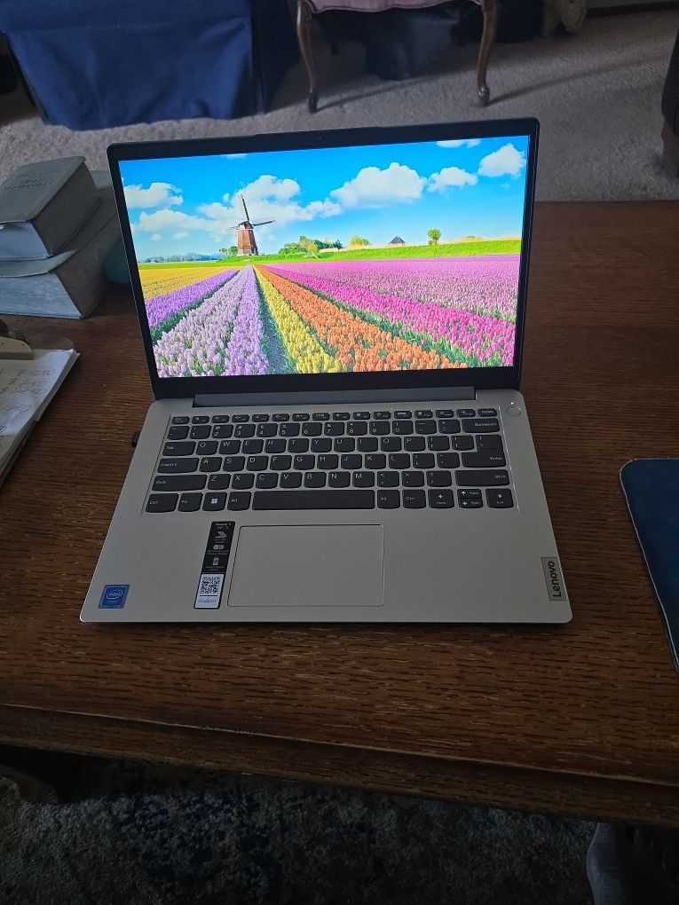 Lenovo Laptop