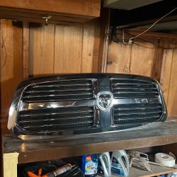 2018 Ram Grille