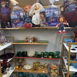 Vintage Glassware, Collectibles, Horror, Figures And More