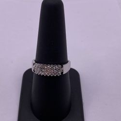 18K White Gold Diamond Band Ring