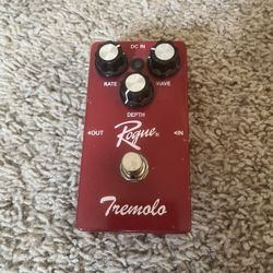 Rogue Tremelo Pedal
