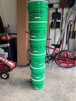 6 buckets