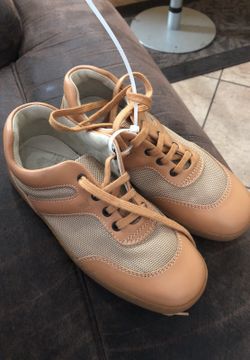 Tods toddler shoes size 31