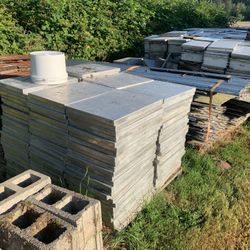 Honey Bee Hive Lids