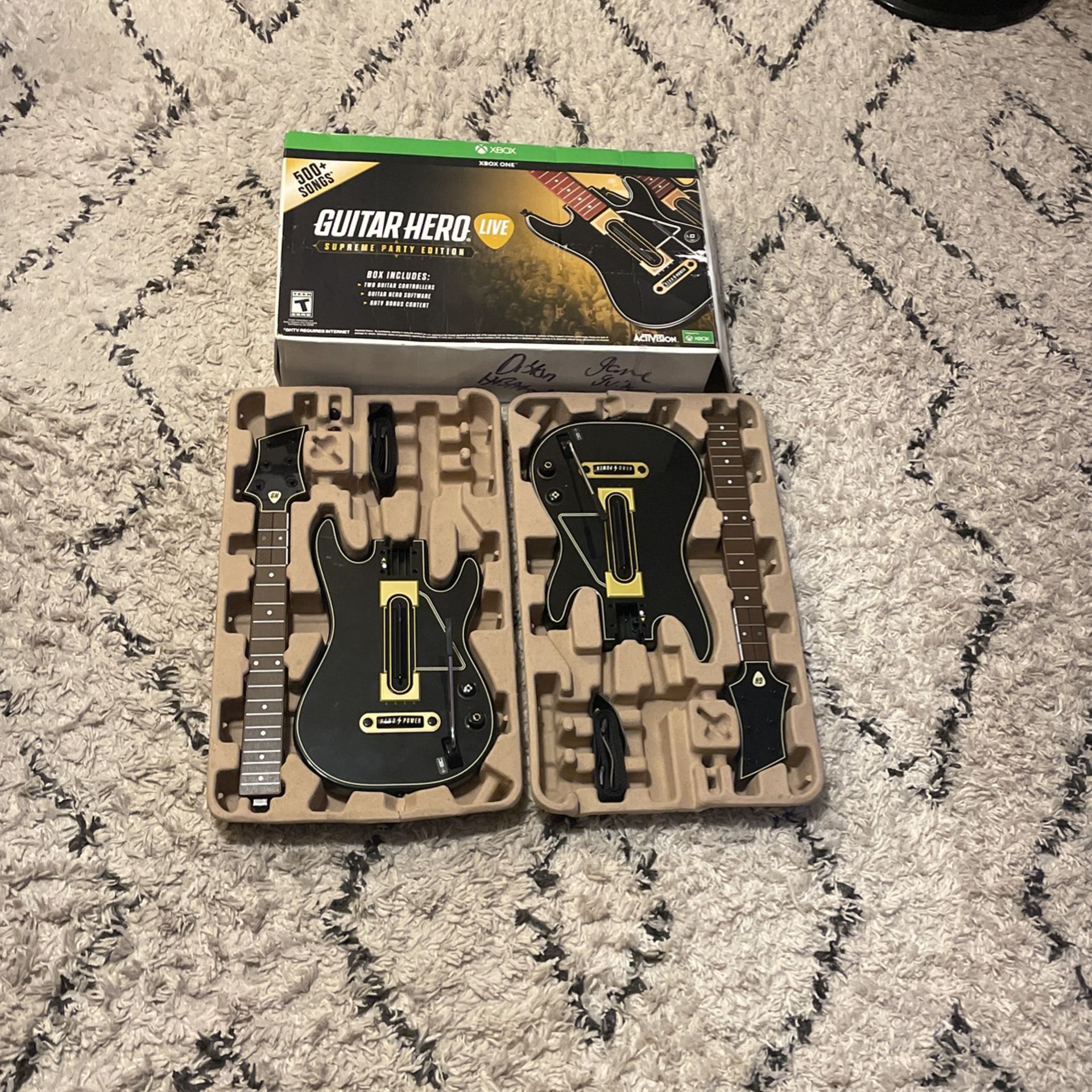XBOX ONE Guitar Hero Supreme Party Edition Live