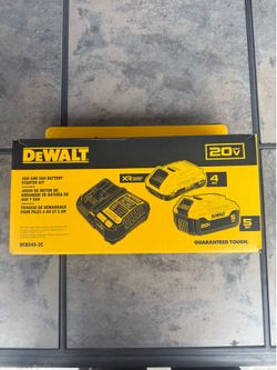 DEWALT DCB245-2C 20V MAX Starter Kit with 4Ah and 5Ah Batteries