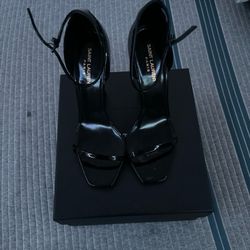 Yves Saint Laurent Heels