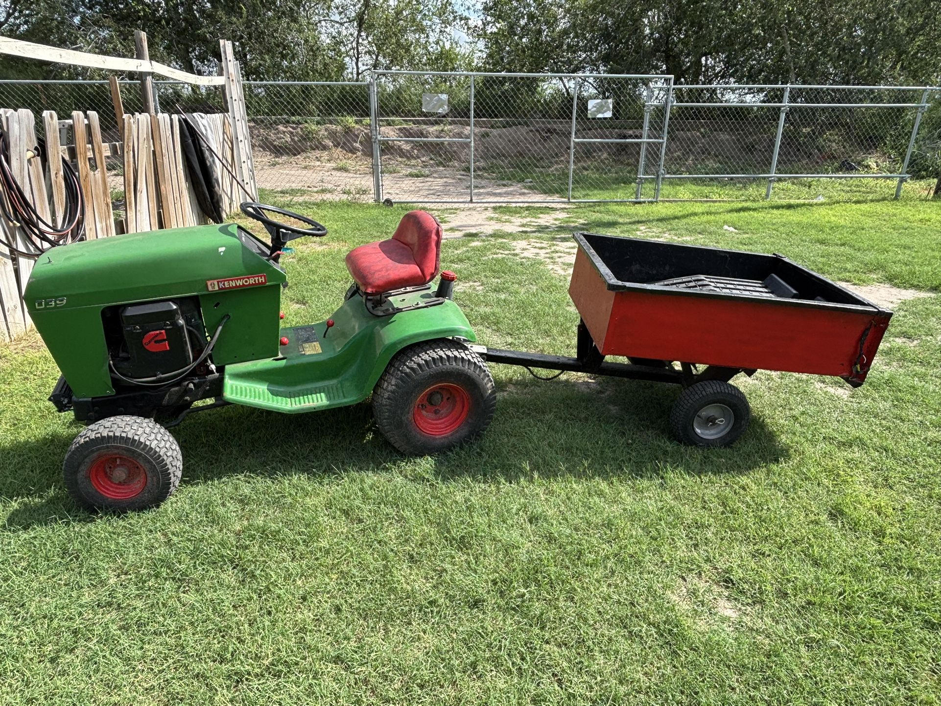 TRACTOR CON VAGONCITO