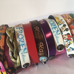 Lot Of 13 Disney World Park Leather Bracelet Mickey Minnie Mouse Princess Pluto 1 Pink "I Love Florida" 1 Silver Minnie