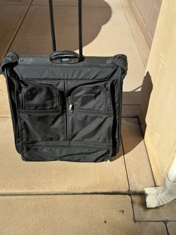 Tumi Garmet Bag. Suitcase