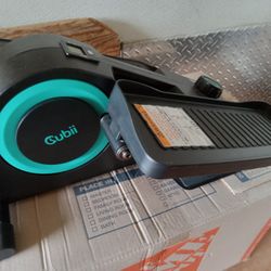 Cubi Workout Machine