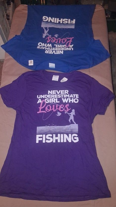 Port&Company Woman's Shirt SMALL