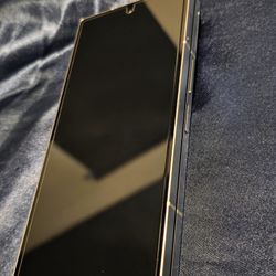 Samsung Z Fold 6