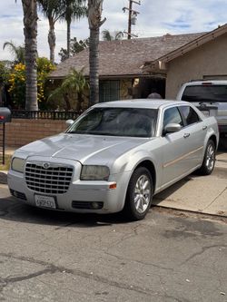 Crysler 300 limited 2007