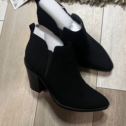 Women Booties Size 9 