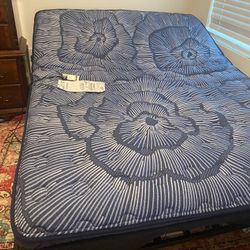 Queen Mattress With Adjustable Base 