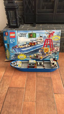 LEGO SHIP