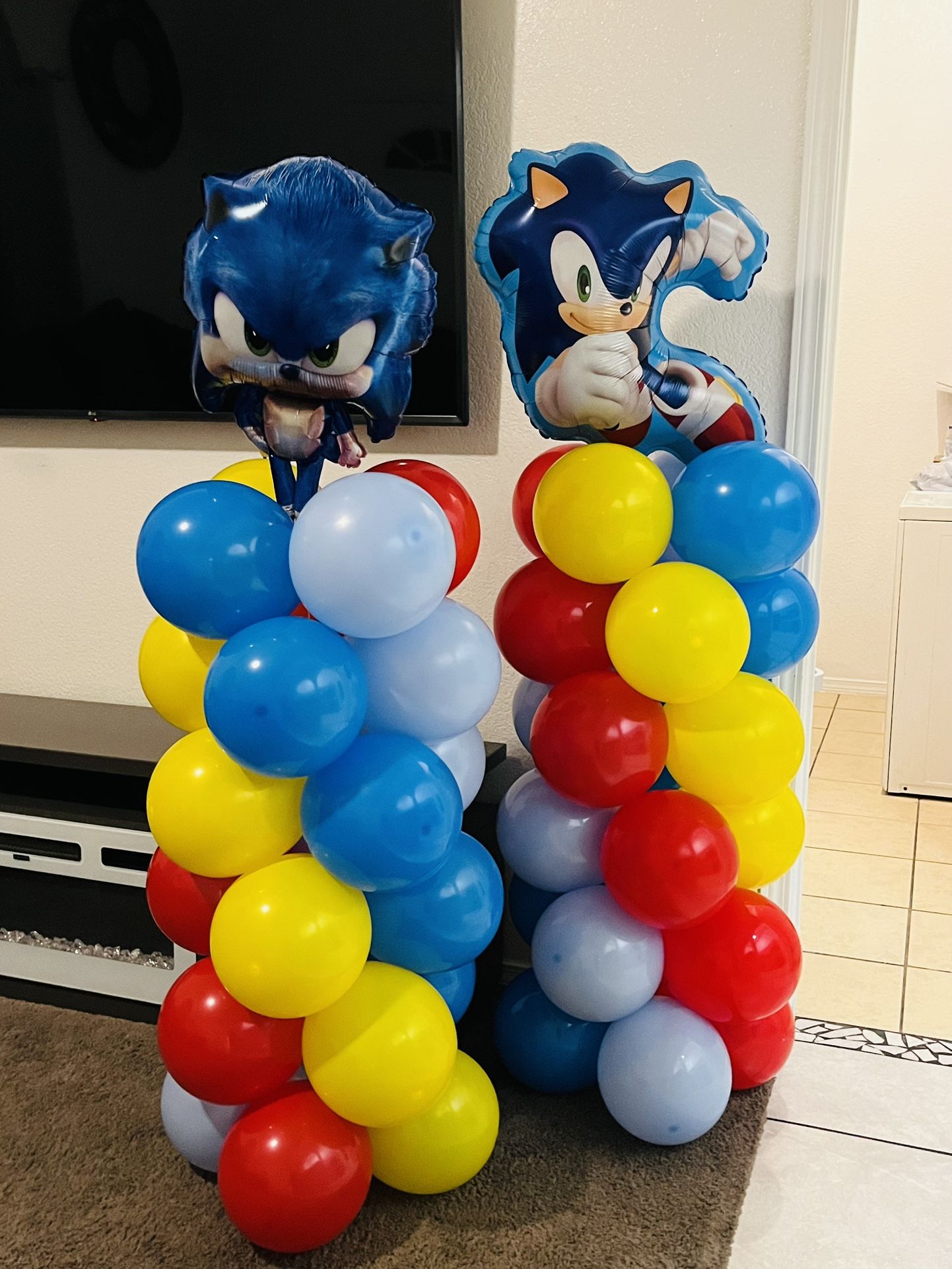 Sonic Balloon Stands