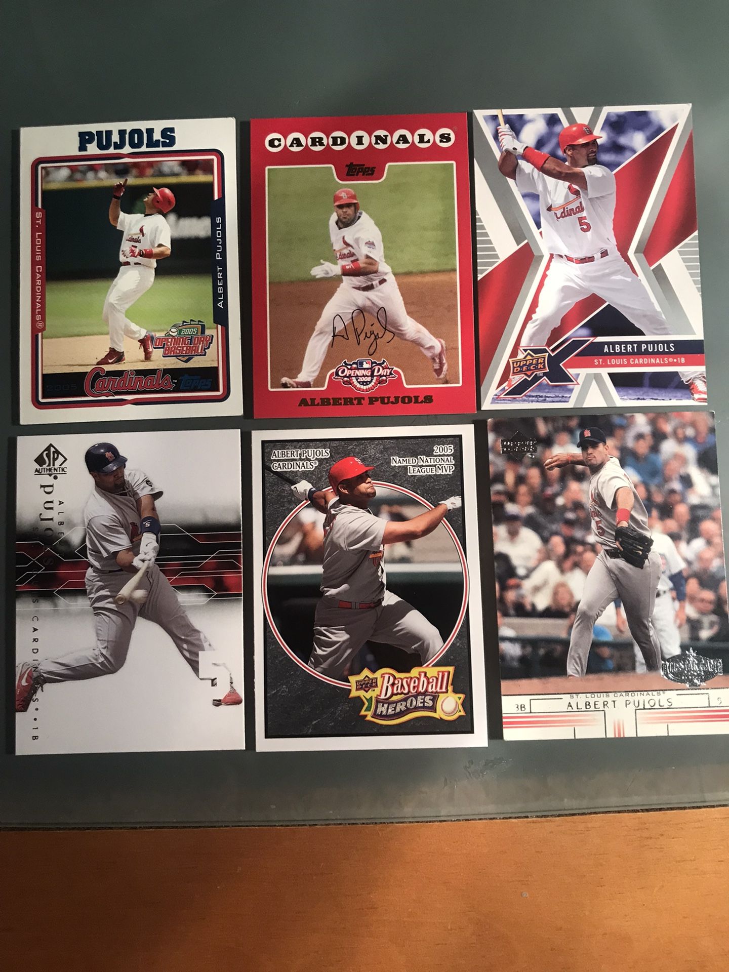 Albert Pujols Card Lot Including Rookie