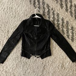 Semi New Lulus Black Women’s Faux Leather Zip-Up Jacket Size Medium