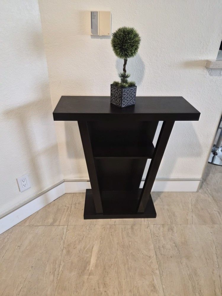 Accent Table 