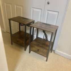 2 Wooden Nighstands