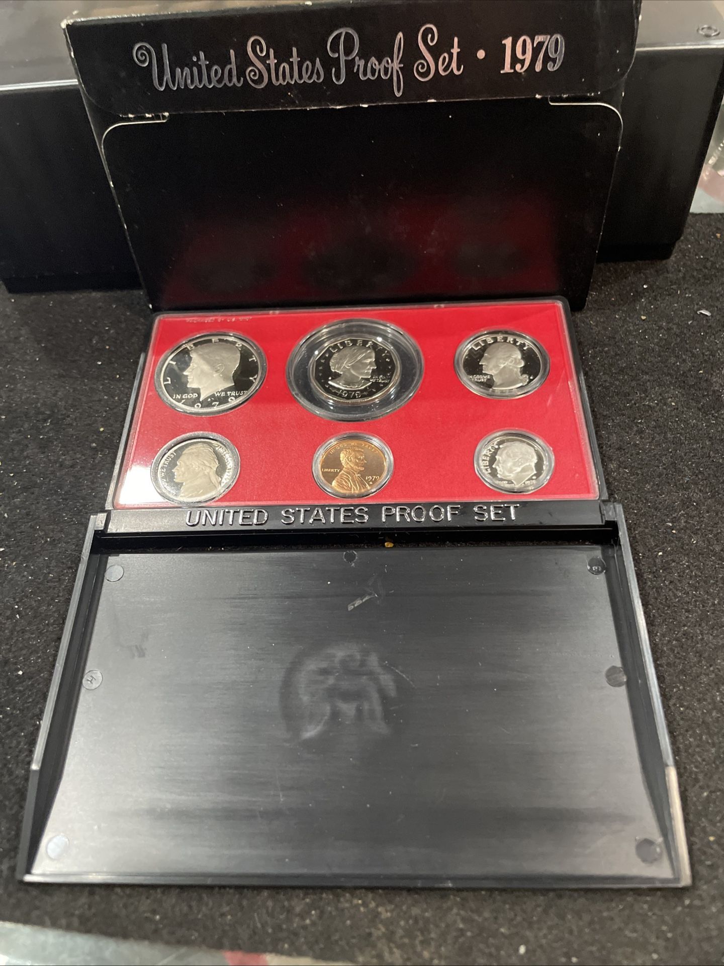 1979 S Gem Proof US Mint Set With A Susan B Anthony Dollar In OGP