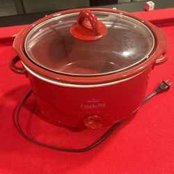 4.5 QT Crock Pot 