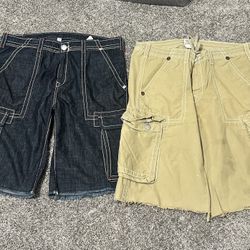True Religion Shorts (Size 40)