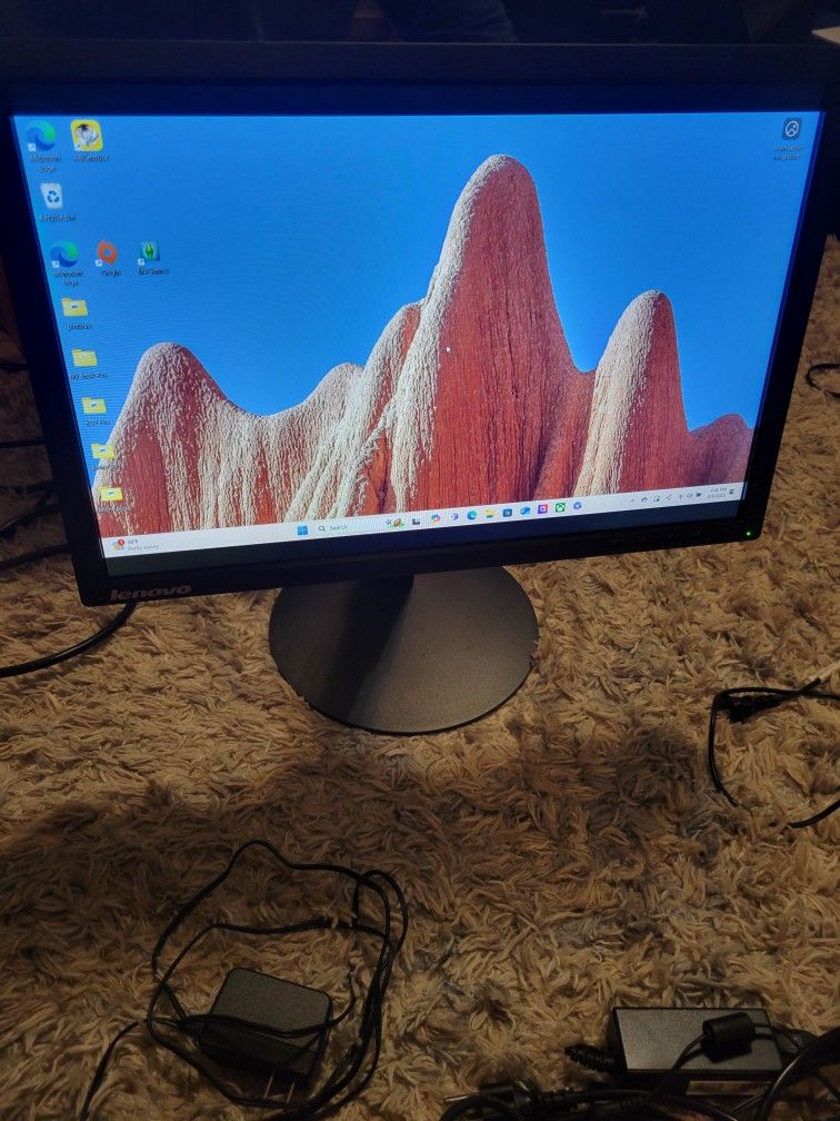 Computer Monitor 