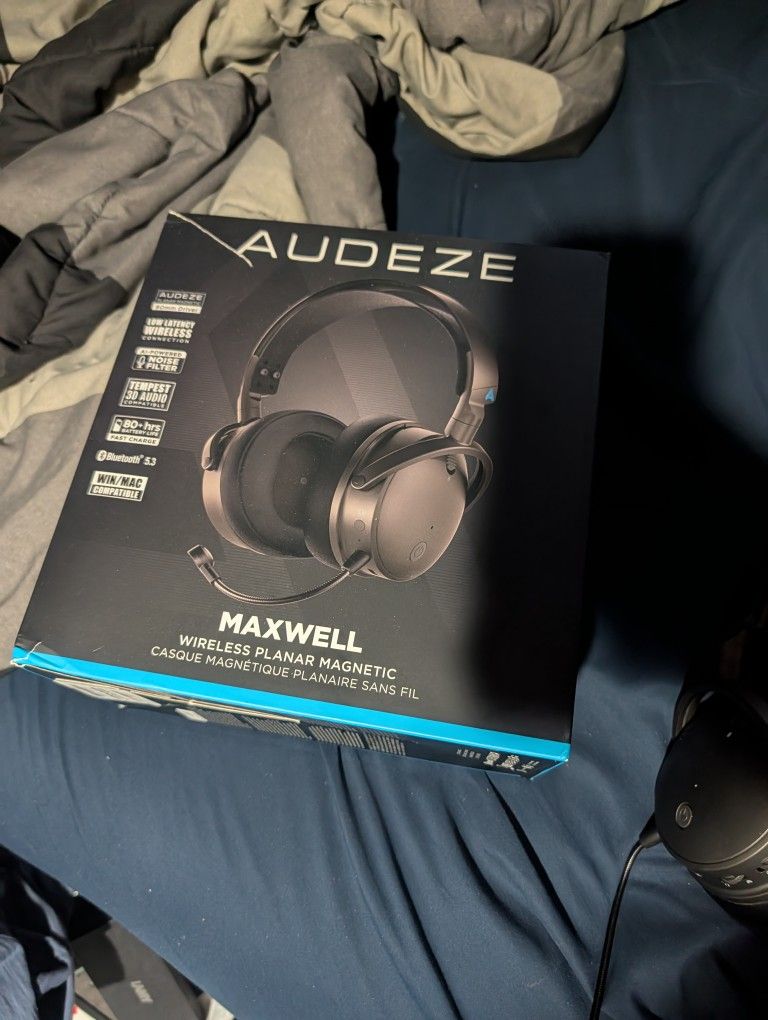 Audeze Maxwell PlayStation Headset