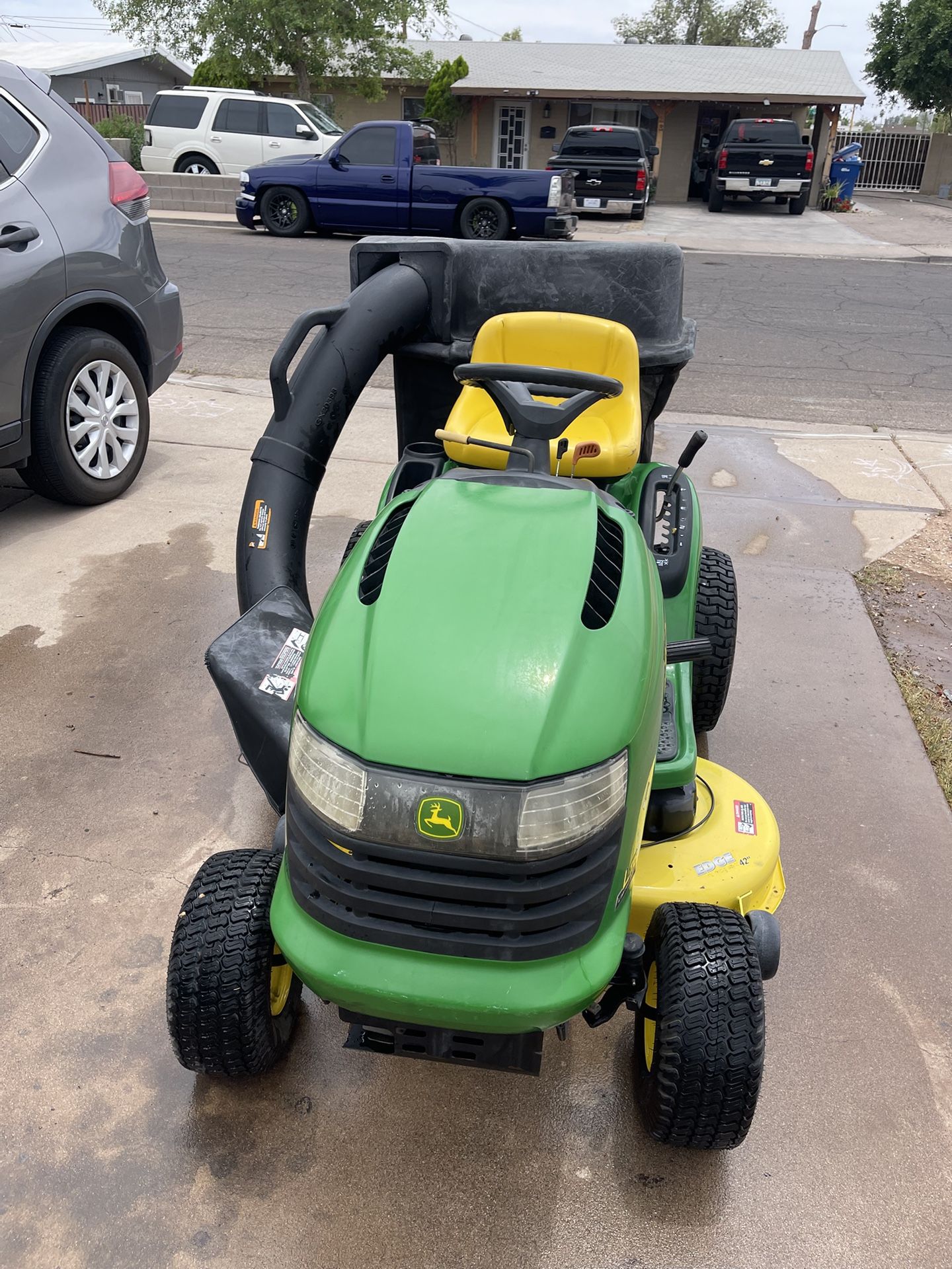 Ride On Lawn Mower