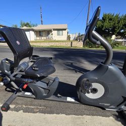 Schwinn Fitness Journey 230 Recumbent Bike - Black 