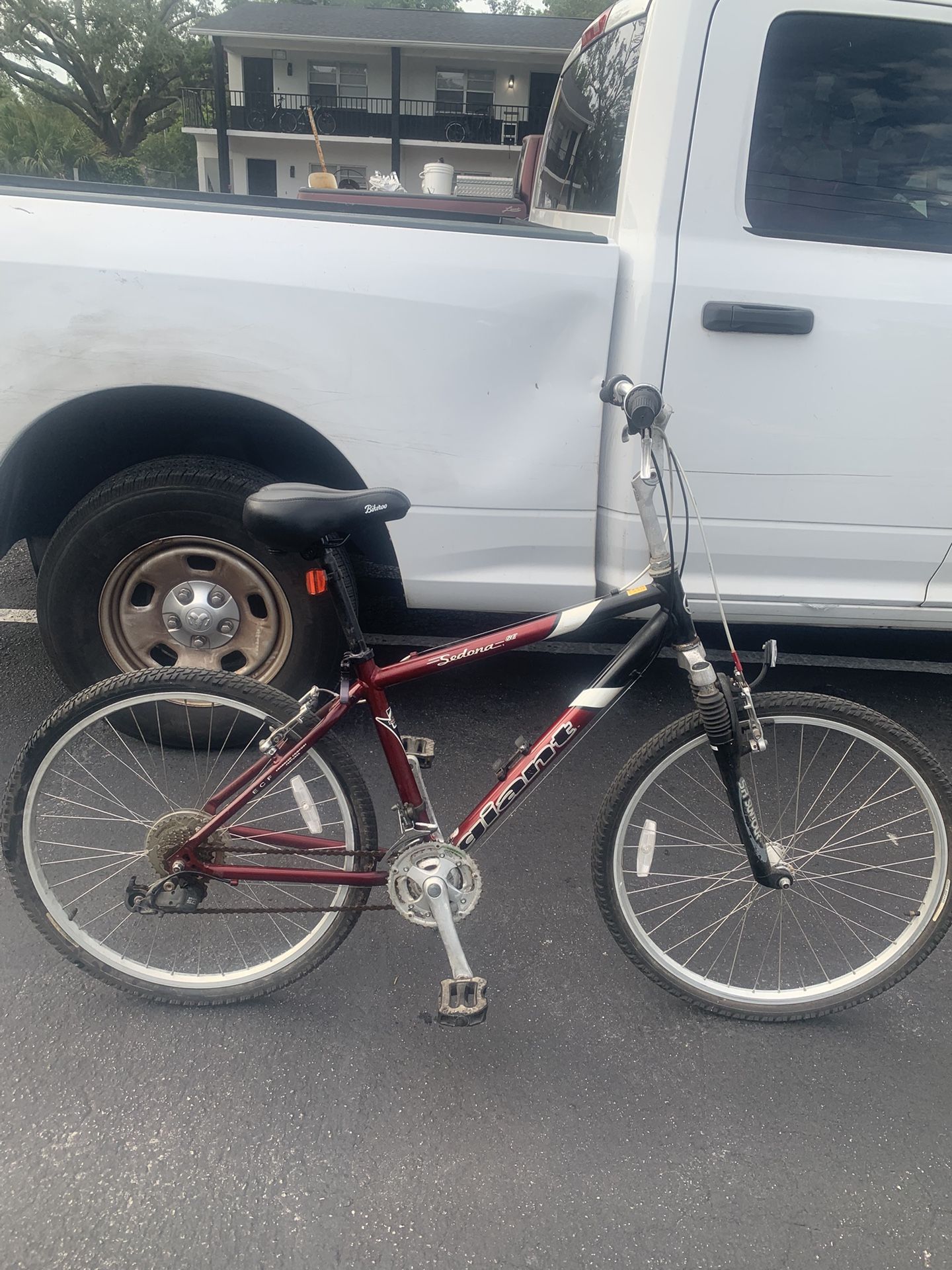 26 inch Men’s Giant Sedona 21 Speed MTB