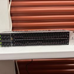 Behringer Equalizer