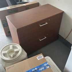 FREE FILING CABINET