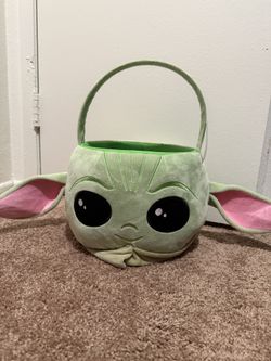 Baby Yoda Plush Bucket