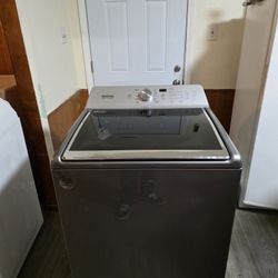 MAYTAG STAINLESS STEEL WASHER XL CAPACITY 5.3 CU GOOD CONDITION HEAVY DUTY DELIVERY AVAILABLE FOR EXTRA FEE WE DO REPAIRS 