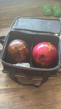 Bowling bag with 2 balls and shoes