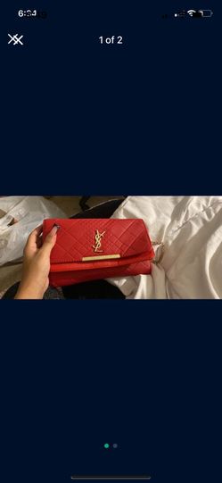 Red Crossbody Purse With Gold Chain