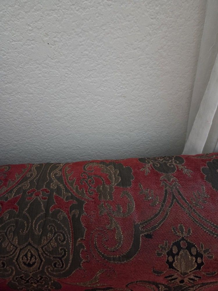 Free Couch