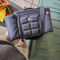 6 Pack Fitness Lunch Pail