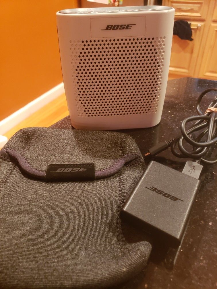 Bose Color Speaker