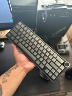 Custom/Modded Wired RK65 Keyboard