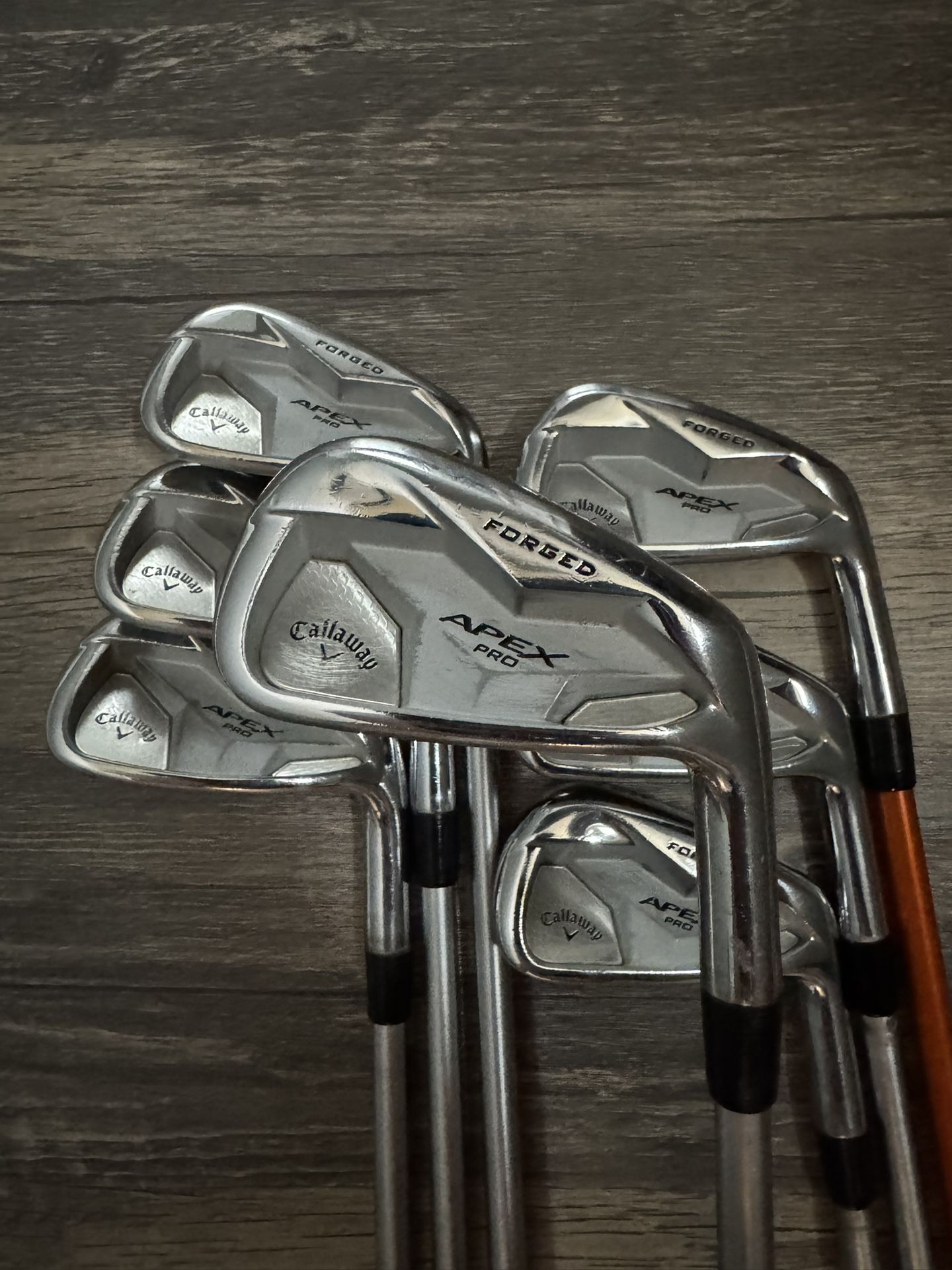 Callaway Apex Pro Tour Issue DOT 4-pw Ctaper Lite Xstiff