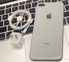iPhone 8 Plus 64GB Factory Unlocked-Silver